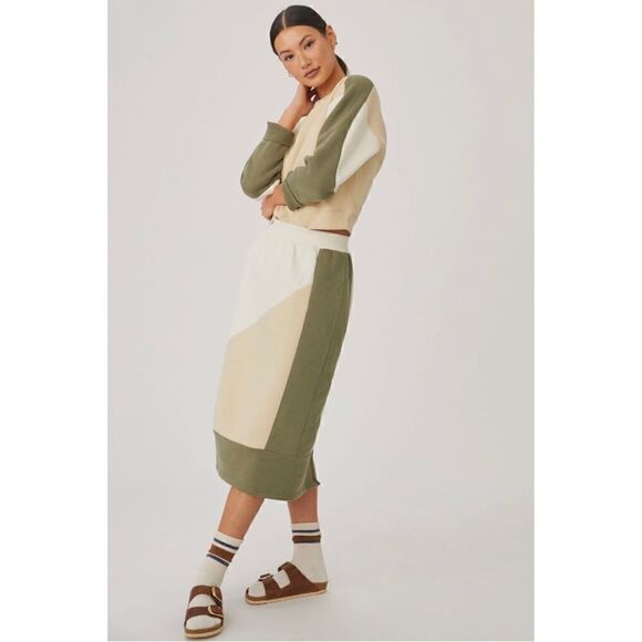 NEW Daily Practice by Anthropologie Green Colorblocked Pull-On Midi Skirt Medium - Picture 1 of 4